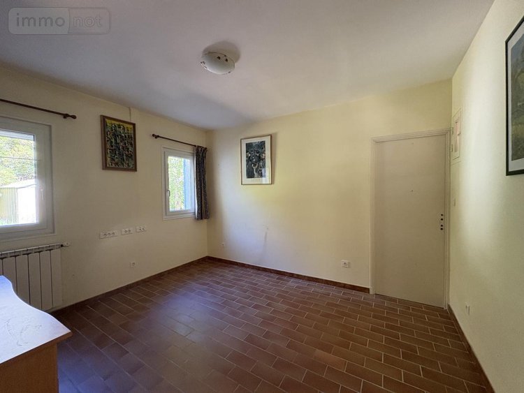 Maison a vendre Saint-Michel-l'Observatoire 04870 Alpes-de-Haute-Provence 225 m2 9 pièces 549000 euros