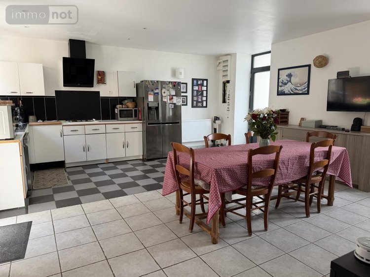 Maison a vendre La Pouëze 49370 Maine-et-Loire 168 m2 7 pièces 214840 euros