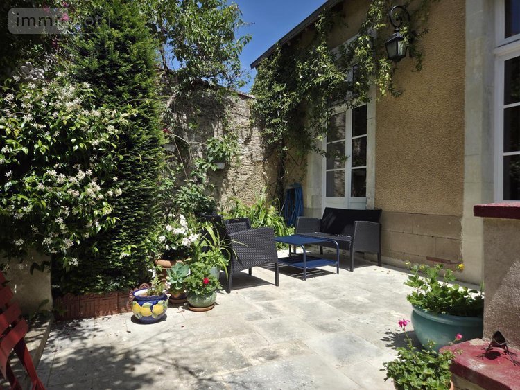 Maison a vendre Château-Gontier-sur-Mayenne 53200 Mayenne 219 m2 9 pièces 474740 euros