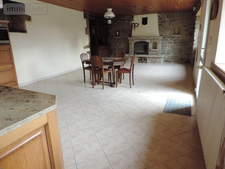 Maison a vendre Plouaret 22420 Côtes-d'Armor 170 m2 6 pièces 278700 euros