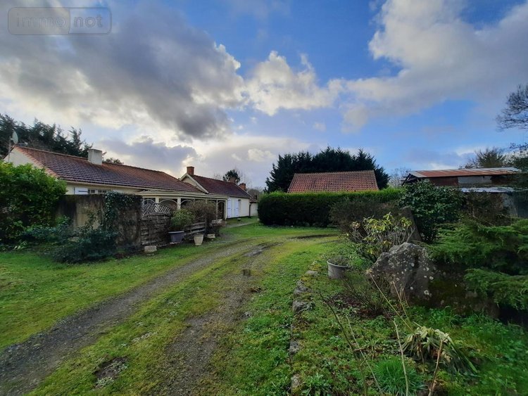 Maison a vendre Challans 85300 Vendée 139 m2 5 pièces 236600 euros