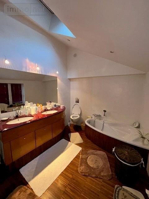 Viager maison Riom 63200 Puy-de-Dôme 320 m2 14 pièces 477750 euros