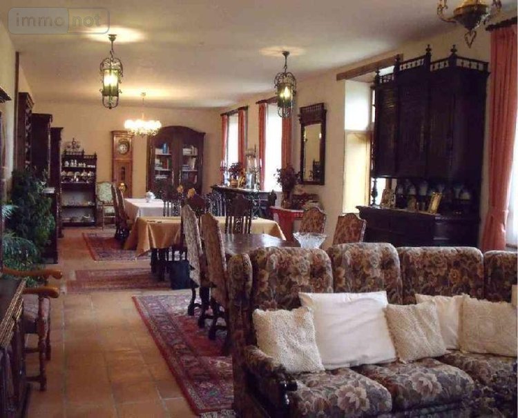 Maison a vendre Plouigneau 29610 Finistère 693 m2 11 pièces 982400 euros