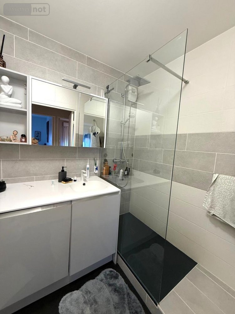 Appartement a vendre Angers 49000 Maine-et-Loire 69 m2 3 pièces 293440 euros