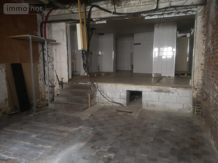 Location fonds et murs commerciaux Cambrai 59400 Nord 138 m2  1100 euros