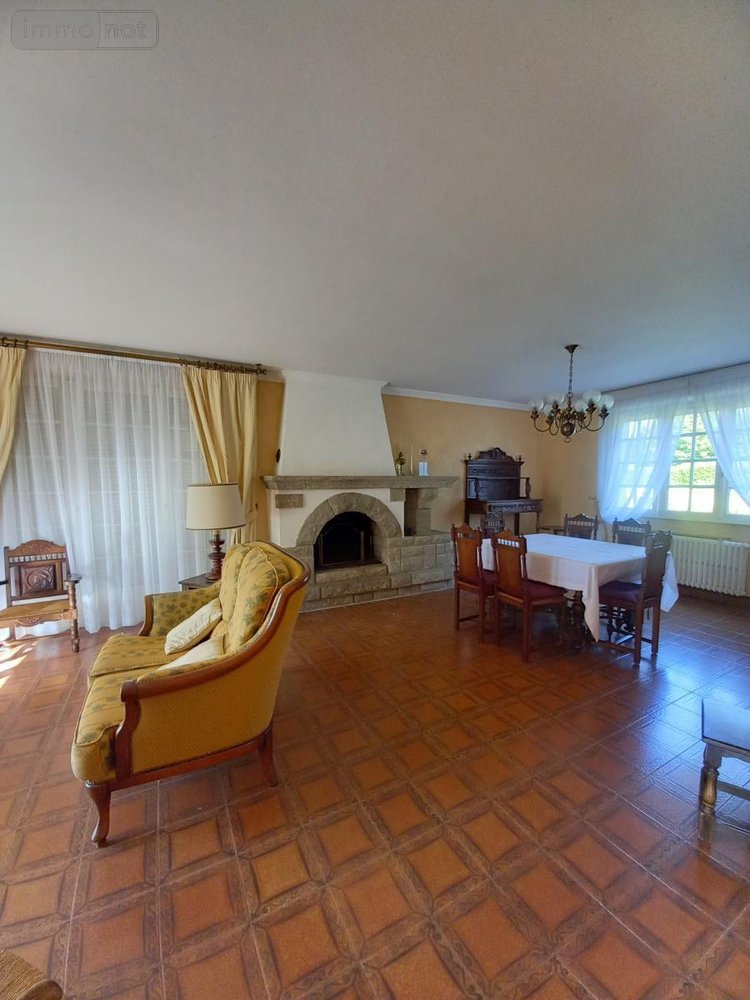 Maison a vendre Pluvigner 56330 Morbihan 195 m2 8 pièces 312240 euros