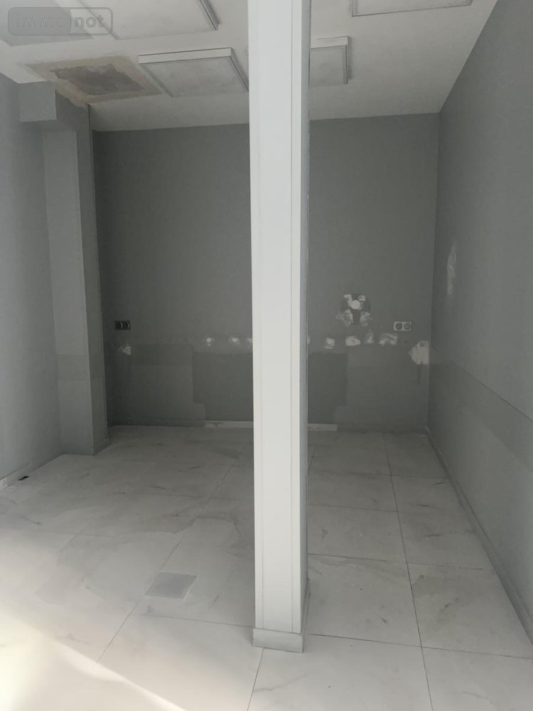 Fonds et murs commerciaux a vendre Paris 2e arrondissement 75002 Paris 153 m2  1560000 euros