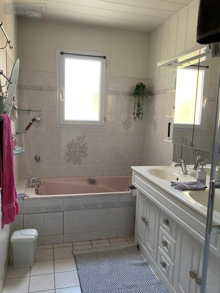 Maison a vendre Distré 49400 Maine-et-Loire 130 m2 5 pièces 273400 euros