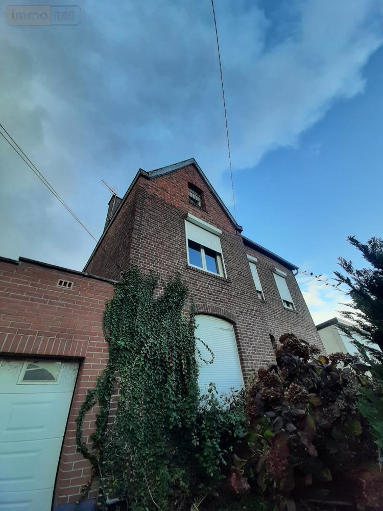 Location maison Beaucamps-Ligny 59134 Nord 110 m2  1150 euros