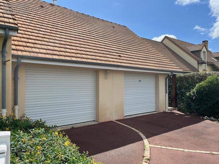 Maison a vendre La Guierche 72380 Sarthe 113 m2 5 pièces 276340 euros