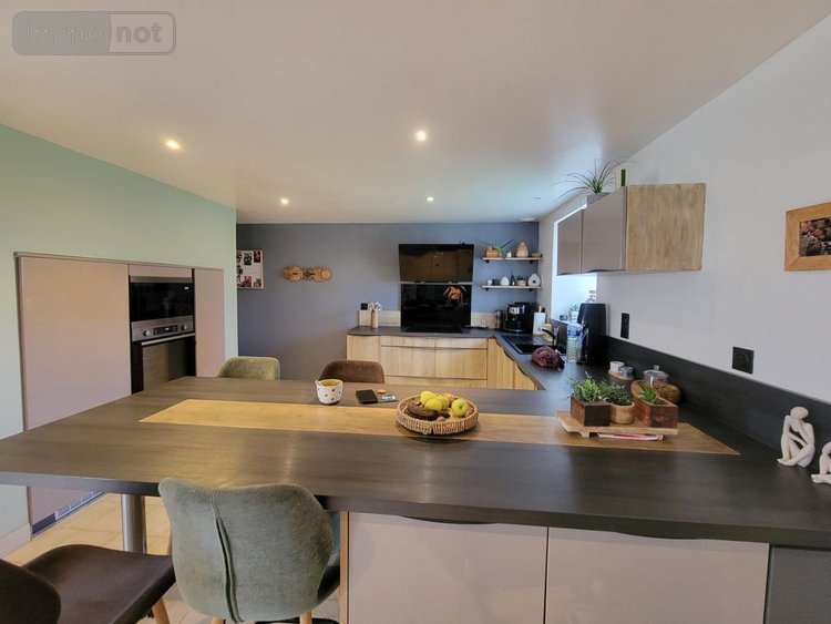 Maison a vendre Plouray 56770 Morbihan 139 m2 6 pièces 250000 euros