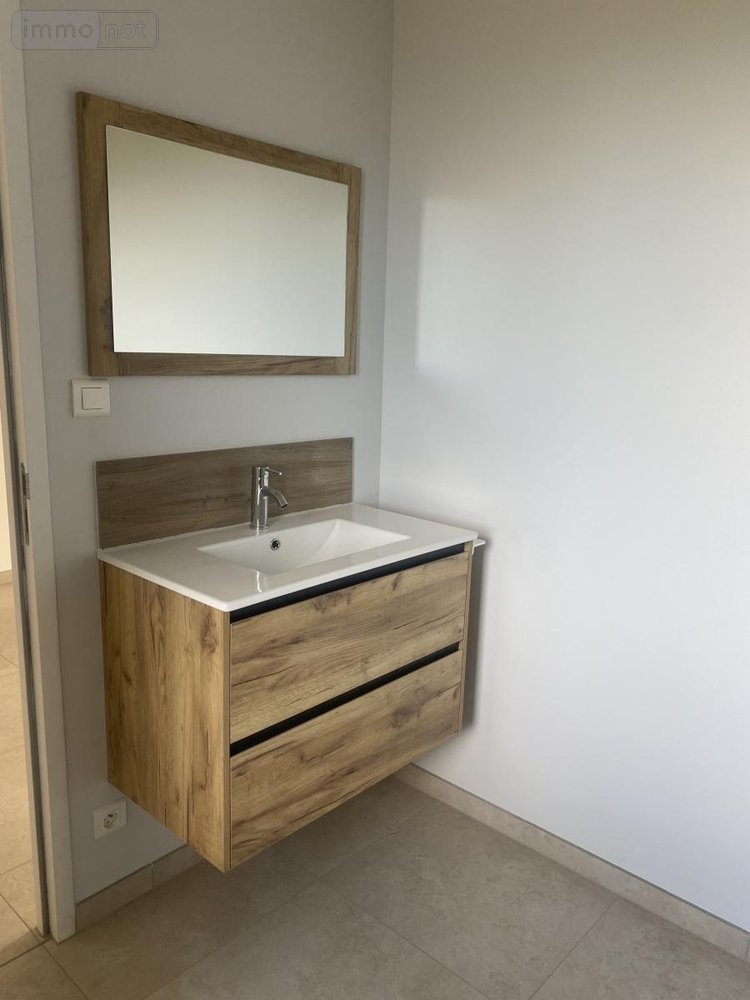 Location maison Vicq-sur-Mer 50330 Manche 70 m2 4 pièces 750 euros