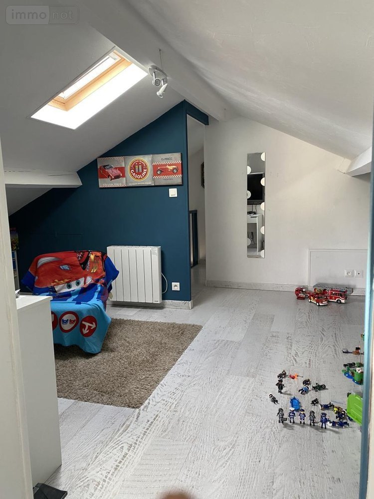 Maison a vendre Saint-Julien-des-Landes 85150 Vendée 184 m2 8 pièces 341900 euros