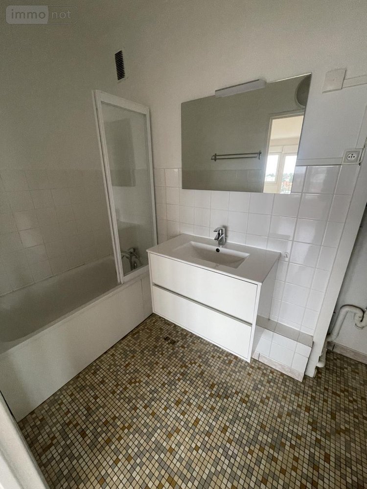 Location appartement Amiens 80000 Somme 60 m2  701 euros