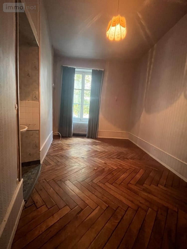 Maison a vendre Chinon 37500 Indre-et-Loire 180 m2 8 pièces 167480 euros