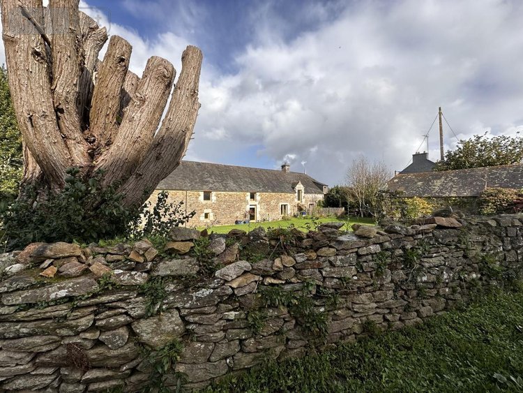 Maison a vendre Theix-Noyalo 56450 Morbihan 360 m2 11 pièces 1135743 euros
