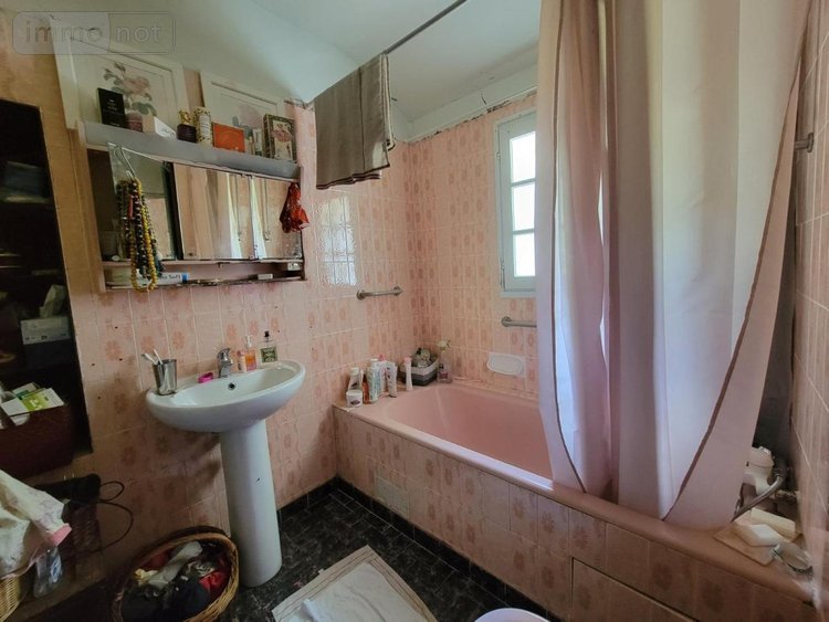 Maison a vendre Spézet 29540 Finistère 140 m2 10 pièces 126700 euros