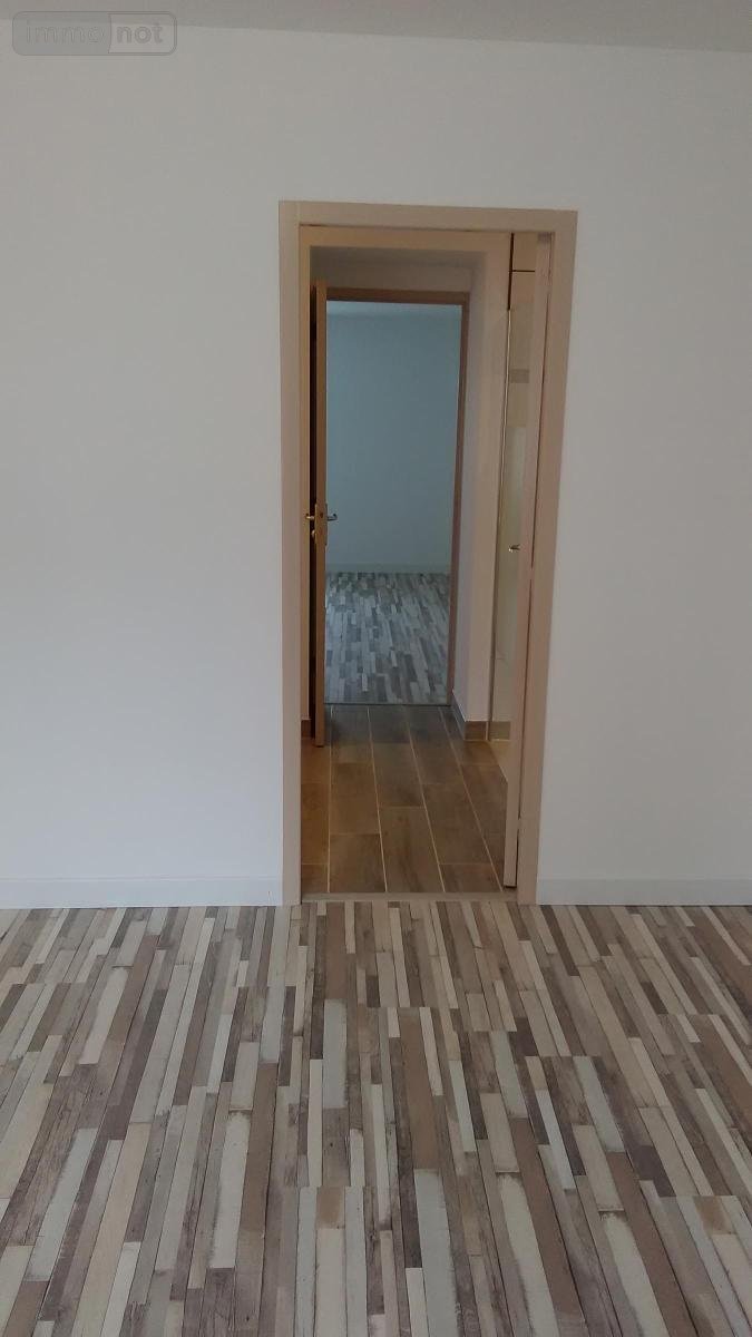 Location maison Parigné-l'Évêque 72250 Sarthe 90 m2 3 pièces 770 euros