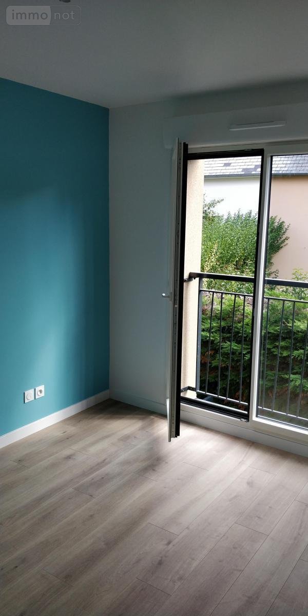 Location appartement Dol-de-Bretagne 35120 Ille-et-Vilaine 61 m2 3 pièces 780 euros
