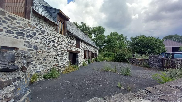 Maison a vendre Chanterelle 15190 Cantal 198 m2 5 pièces 139000 euros