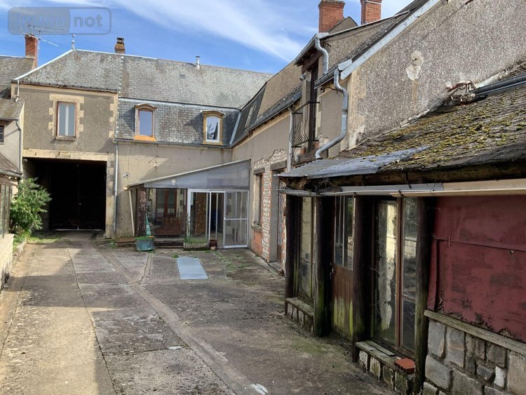 Maison a vendre Bazoches-les-Gallerandes 45480 Loiret 215 m2 10 pièces 118000 euros
