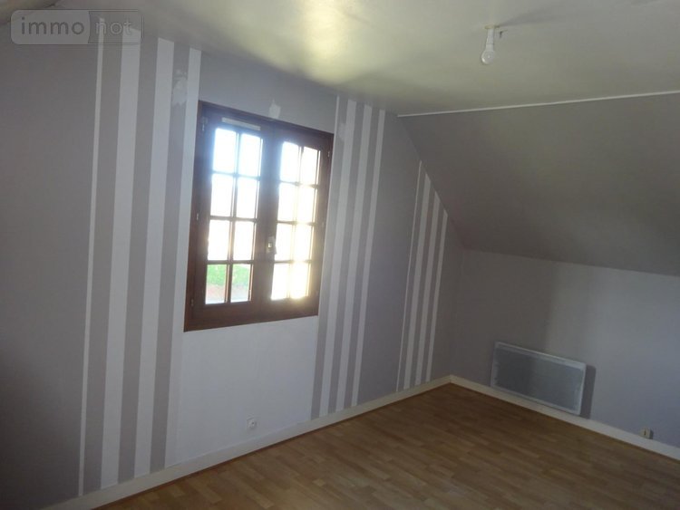Location maison Arcisses 28400 Eure-et-Loir 100 m2 4 pièces 870 euros