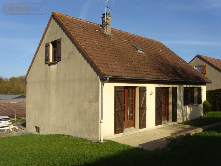 Location maison Arcisses 28400 Eure-et-Loir 100 m2 4 pièces 850 euros