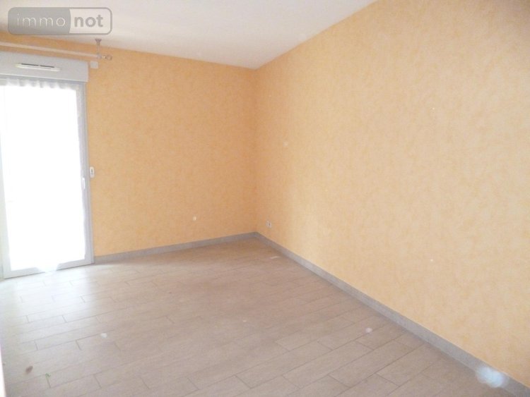 Location appartement Bourg-en-Bresse 01000 Ain 75 m2 3 pièces 830 euros