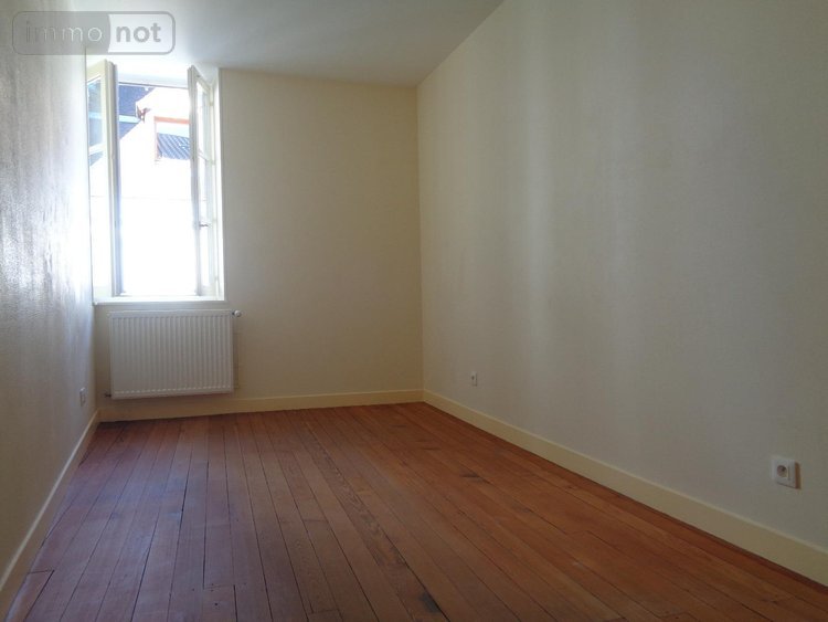 Location appartement Chalon-sur-Saône 71100 Saône-et-Loire 103 m2 4 pièces 760 euros