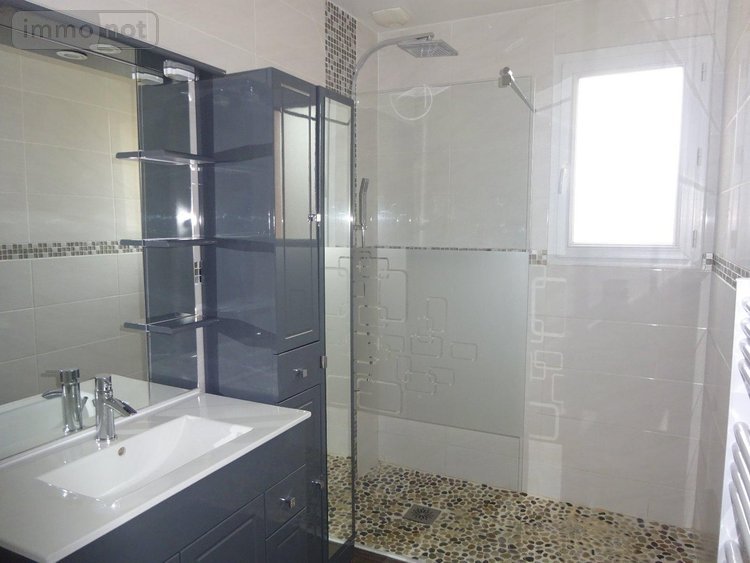 Location maison Nogent-le-Rotrou 28400 Eure-et-Loir 91 m2 5 pièces 860 euros