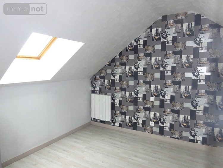 Location maison Nogent-le-Rotrou 28400 Eure-et-Loir 91 m2 5 pièces 860 euros