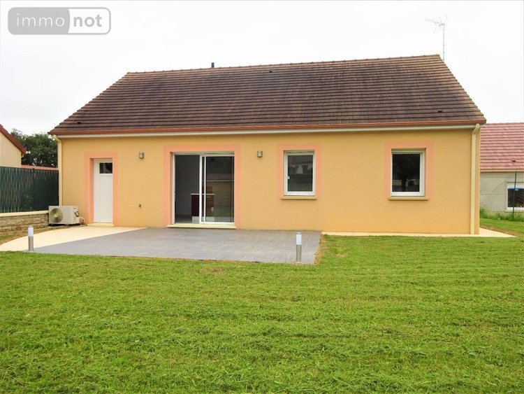 Location maison Nogent-le-Rotrou 28400 Eure-et-Loir 91 m2 5 pièces 860 euros