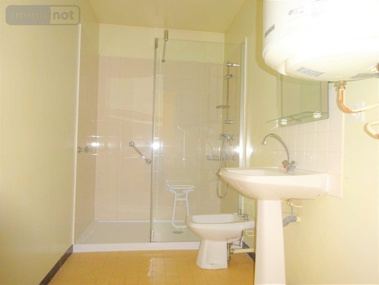 Location appartement Nogent-le-Rotrou 28400 Eure-et-Loir 63 m2 3 pièces 572 euros