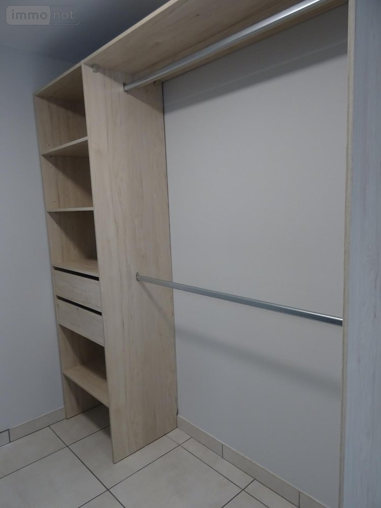 Location appartement Bourg-en-Bresse 01000 Ain 19 m2 1 pièce 515 euros