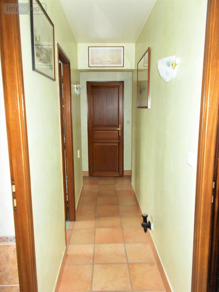 Viager maison Saint-Pierre-d'Oléron 17310 Charente-Maritime 126 m2 4 pièces 75000 euros