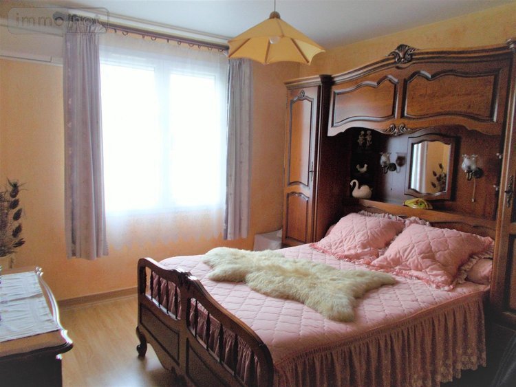 Viager maison Saint-Pierre-d'Oléron 17310 Charente-Maritime 126 m2 4 pièces 75000 euros