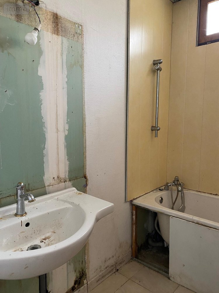 Maison a vendre Molinet 03510 Allier 135 m2  94920 euros