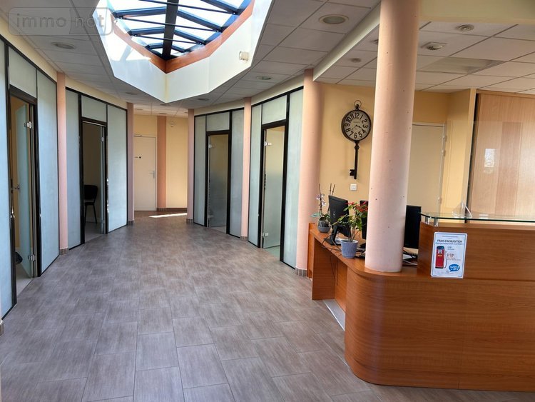 Fonds et murs commerciaux a vendre Genillé 37460 Indre-et-Loire 190 m2  291200 euros