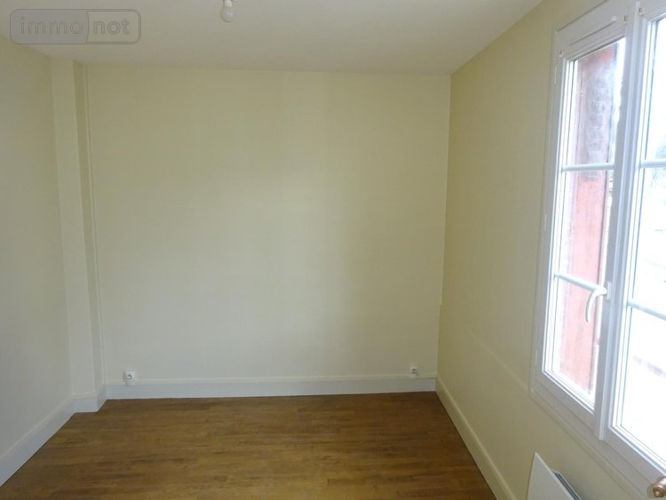 Location appartement Nogent-le-Rotrou 28400 Eure-et-Loir 45 m2 3 pièces 380 euros