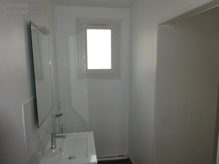Location appartement Nogent-le-Rotrou 28400 Eure-et-Loir 45 m2 3 pièces 380 euros
