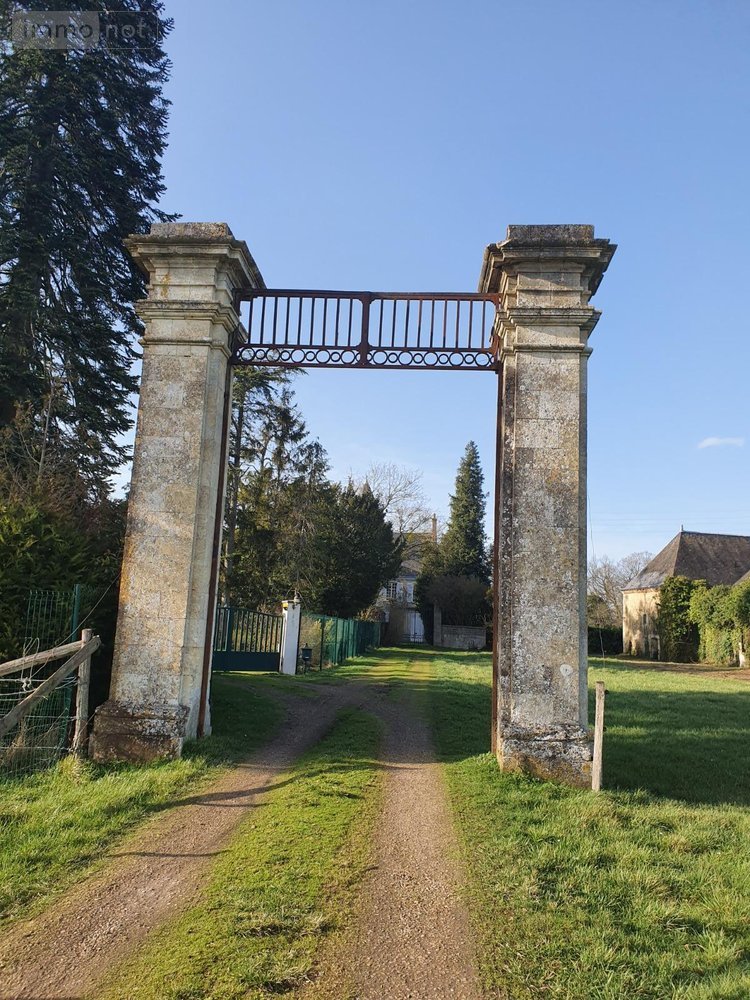 Divers a vendre Montmirail 72320 Sarthe 600 m2  158600 euros