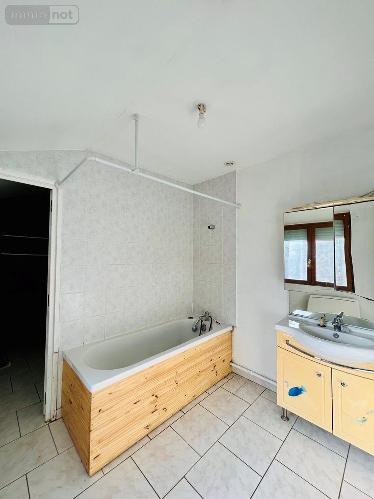 Location appartement Saint-Omer 62500 Pas-de-Calais 64 m2 3 pièces 640 euros