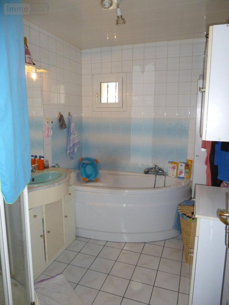 Maison a vendre La Celle-sur-Loire 58440 Nièvre 99 m2 5 pièces 103800 euros