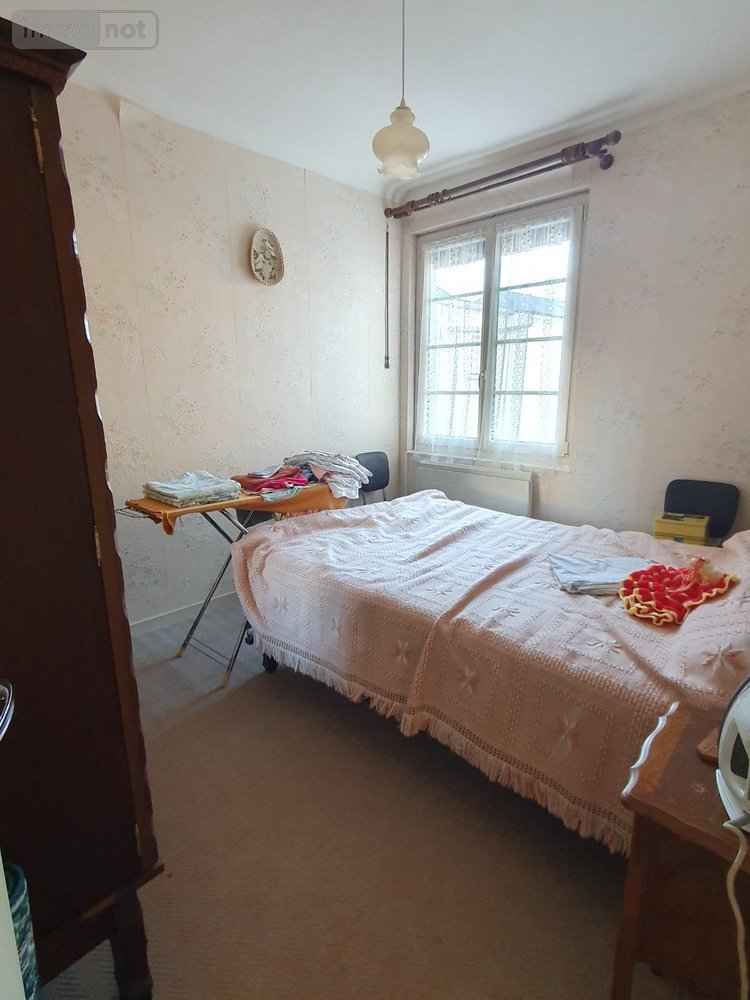 Appartement a vendre La-Ferté-Bernard 72400 Sarthe 77 m2 3 pièces 100800 euros