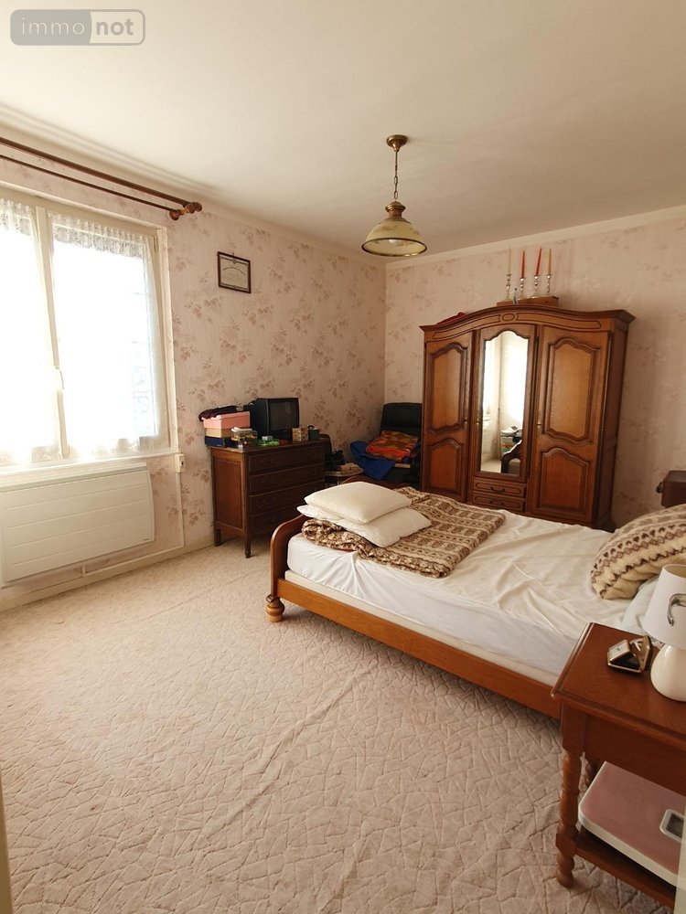 Appartement a vendre La-Ferté-Bernard 72400 Sarthe 77 m2 3 pièces 100800 euros