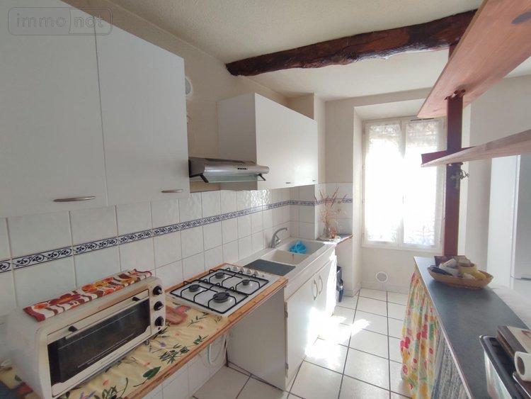Immeuble a vendre Oraison 04700 Alpes-de-Haute-Provence 177 m2  247000 euros