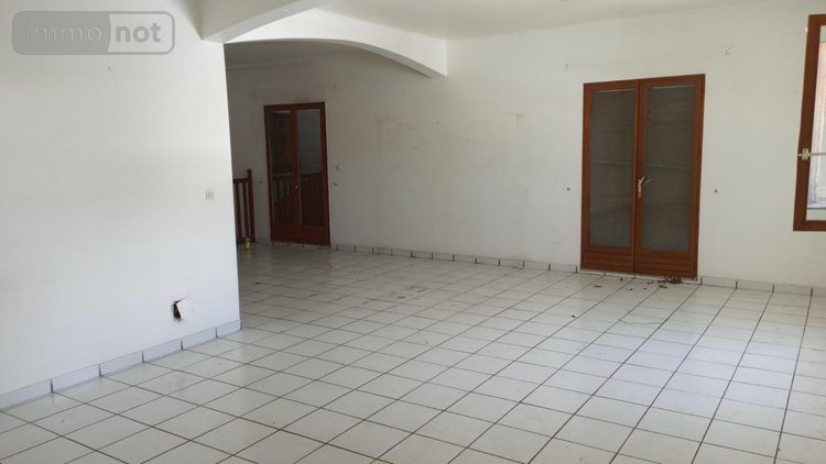 Maison a vendre Saint-Benoît 97470 Réunion 180 m2 5 pièces 335000 euros