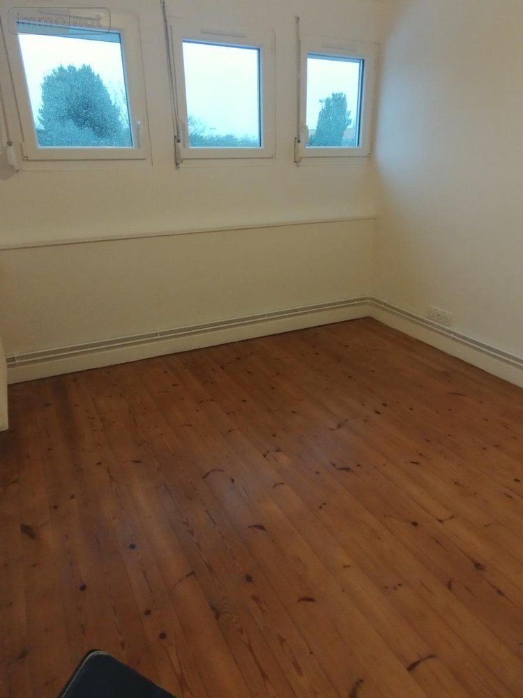 Location maison Valognes 50700 Manche 58 m2 3 pièces 790 euros