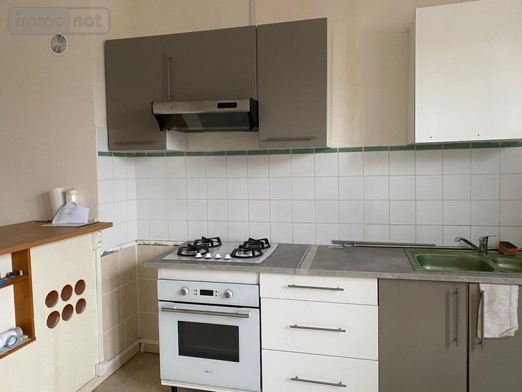 Immeuble a vendre Génelard 71420 Saône-et-Loire 275 m2  164926 euros