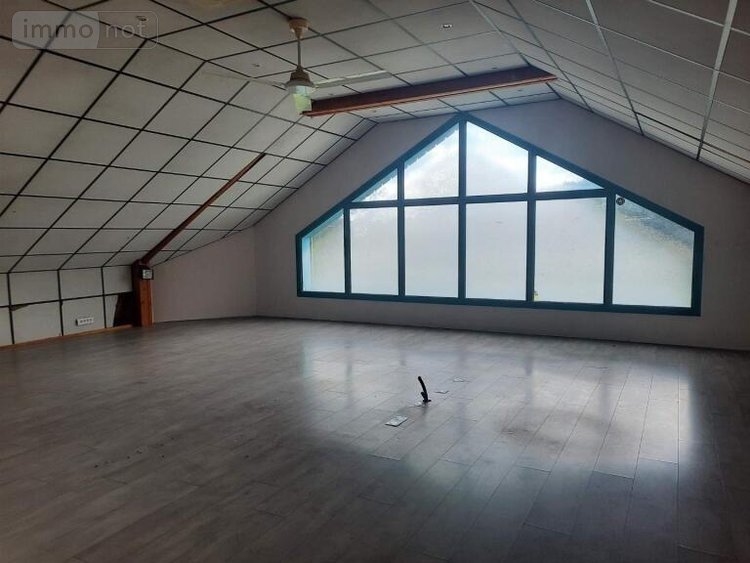 Fonds et murs commerciaux a vendre Campel 35330 Ille-et-Vilaine  208880 euros